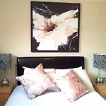 Cabot Mews Apartments